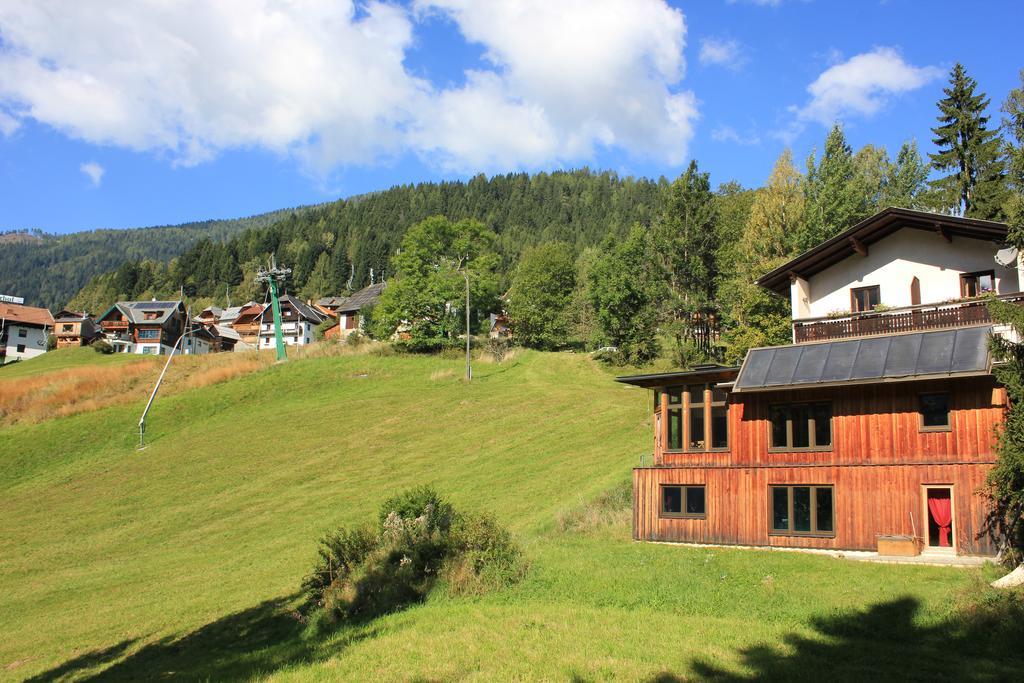 Apartamento Haus Sigrid Bad Kleinkirchheim Exterior foto